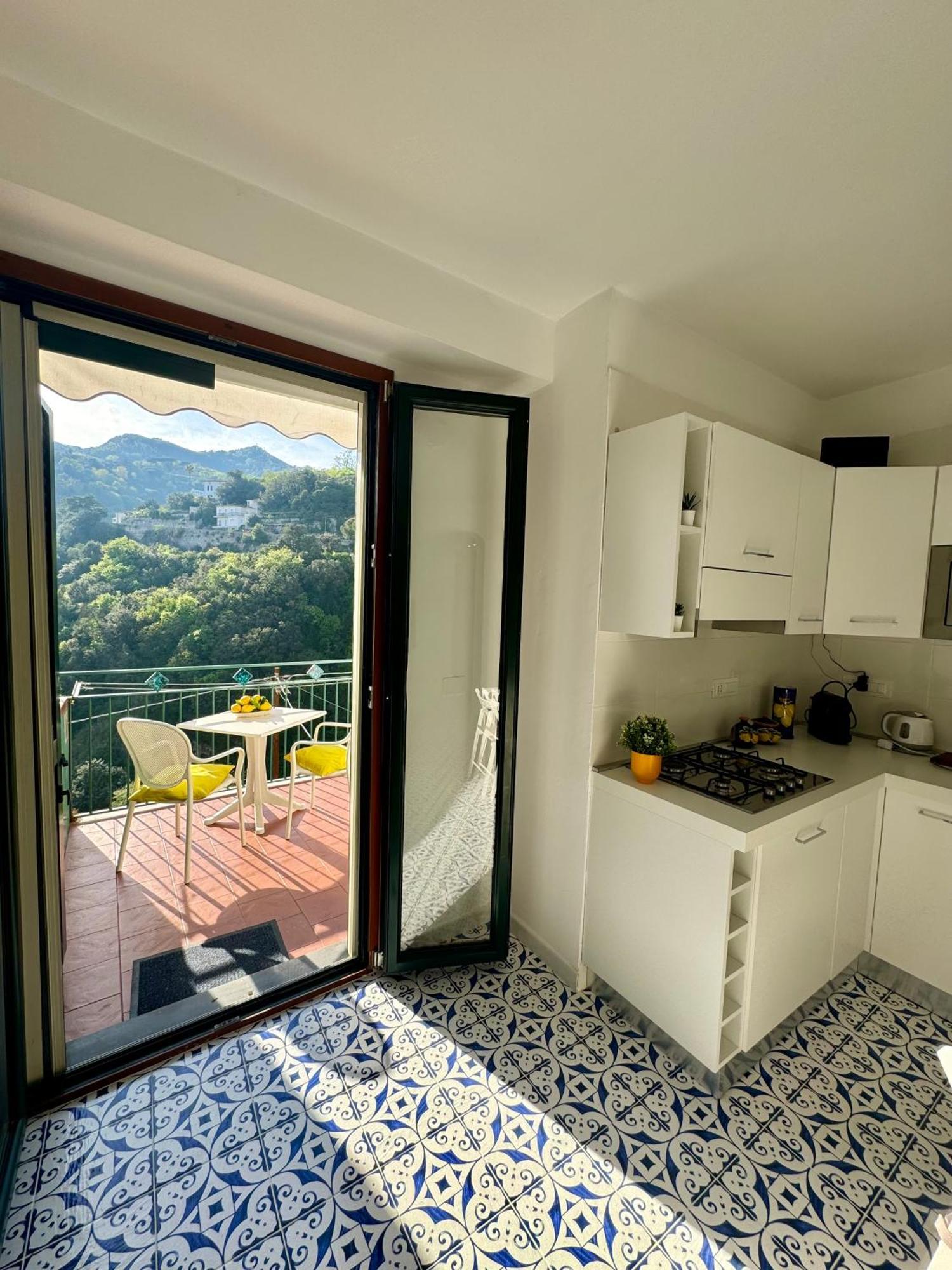 Panoramic Flat Amalfi Coast - Sea View 1 Apartment Vietri sul Mare Exterior photo